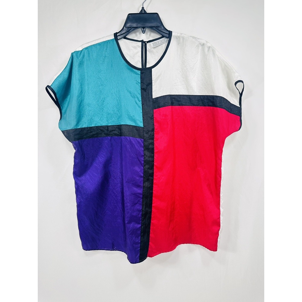 JESSICA MICHELLE Blouse Women's Size M‎ Short Sleeve Silky Geometric Shirt Top